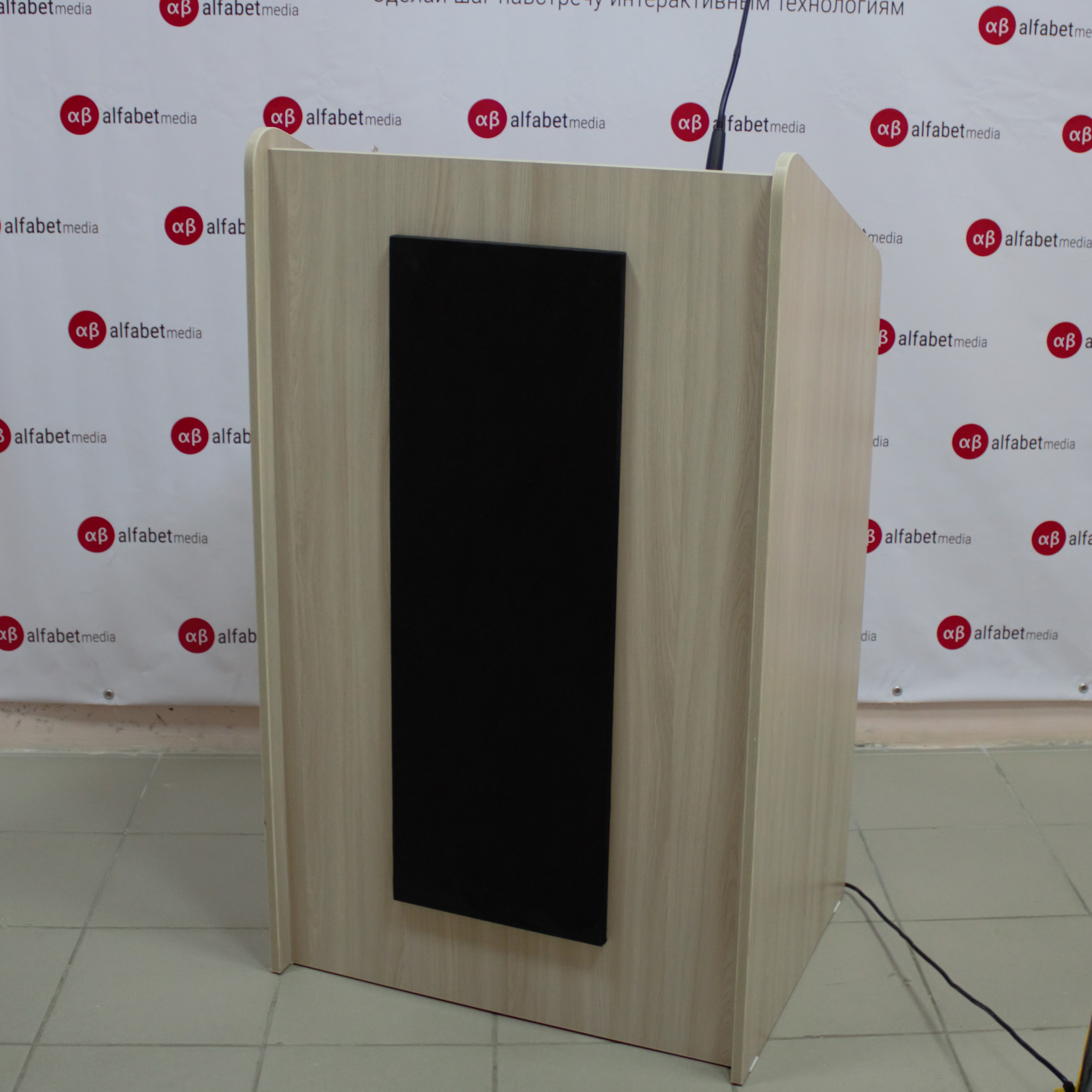 AV-Beta-tribune - изображение 3